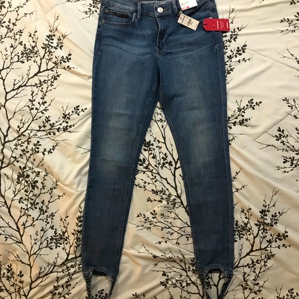Jeans